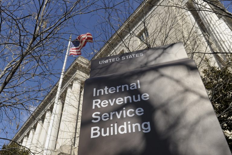 IRS_building.jpg_10964131